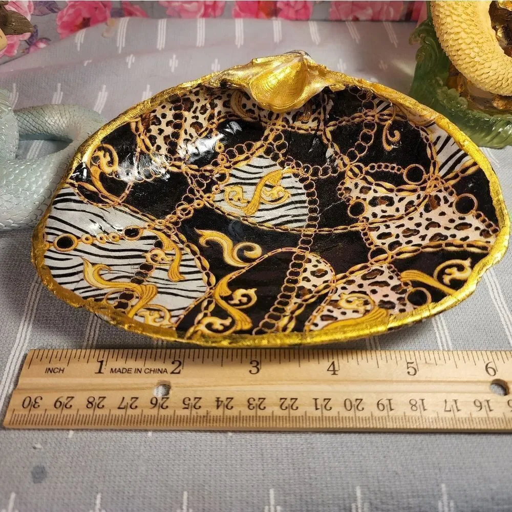 Decoupage clam shell   - Picture 4 of 7